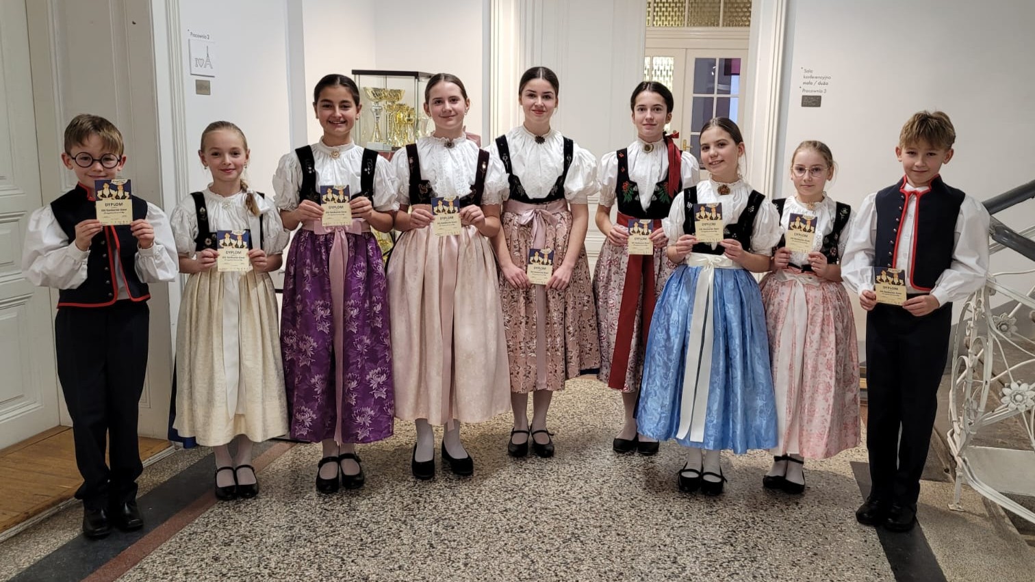 GWARĄ I... Z NAGRODAMI!  